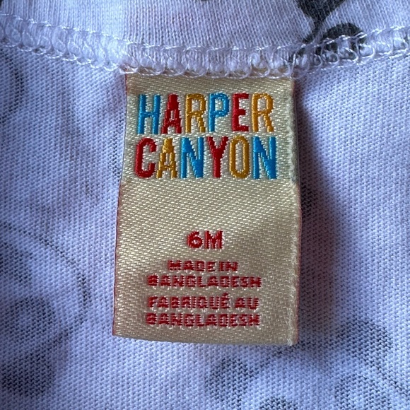 Bundle of 2 Harper Canyon Snap Button Footies size 6 Months - Picture 4 of 11